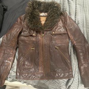 Guess Genuine Leather Jackie XS